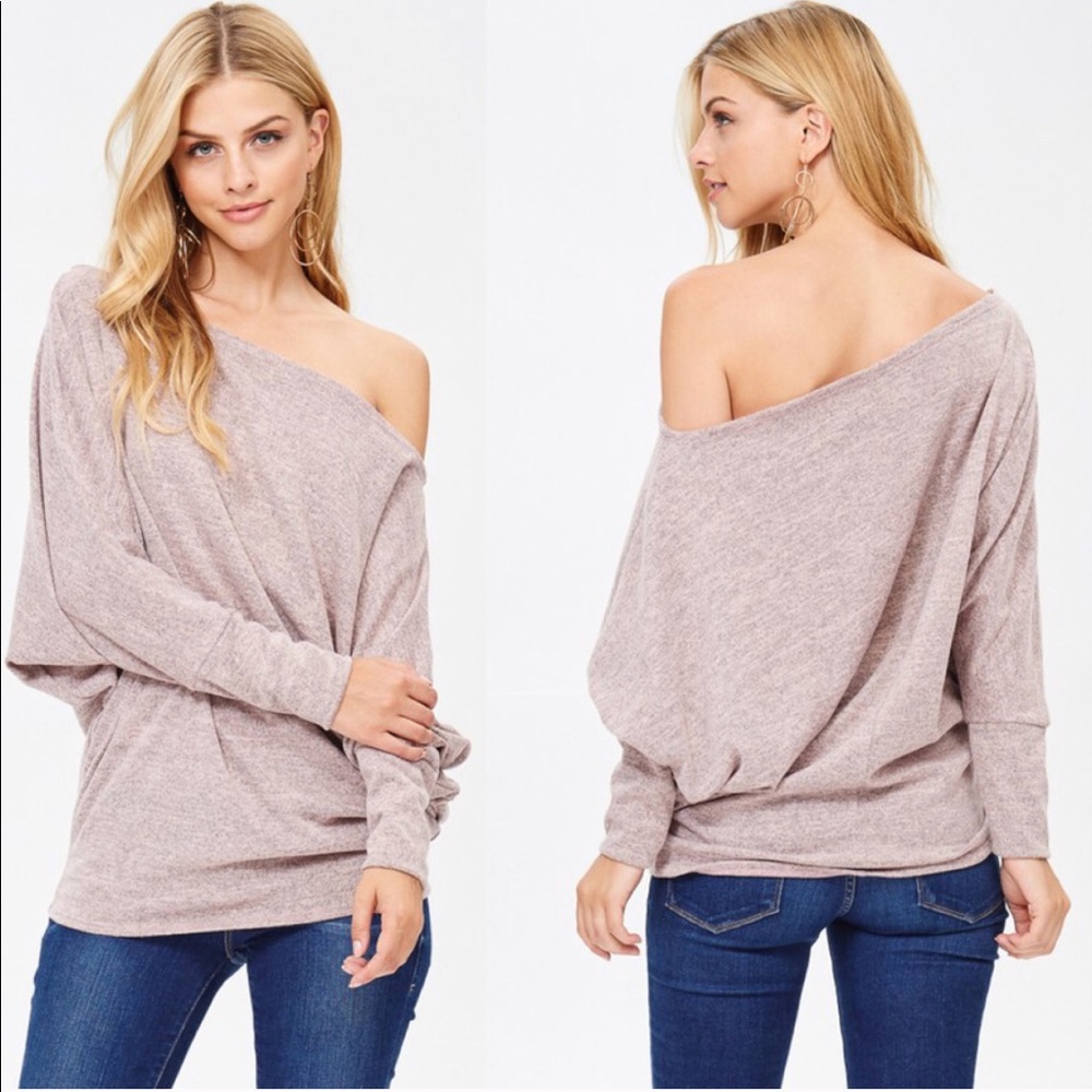 🆕 LAST ONE Super Soft Off Shoulder Top ❤️
